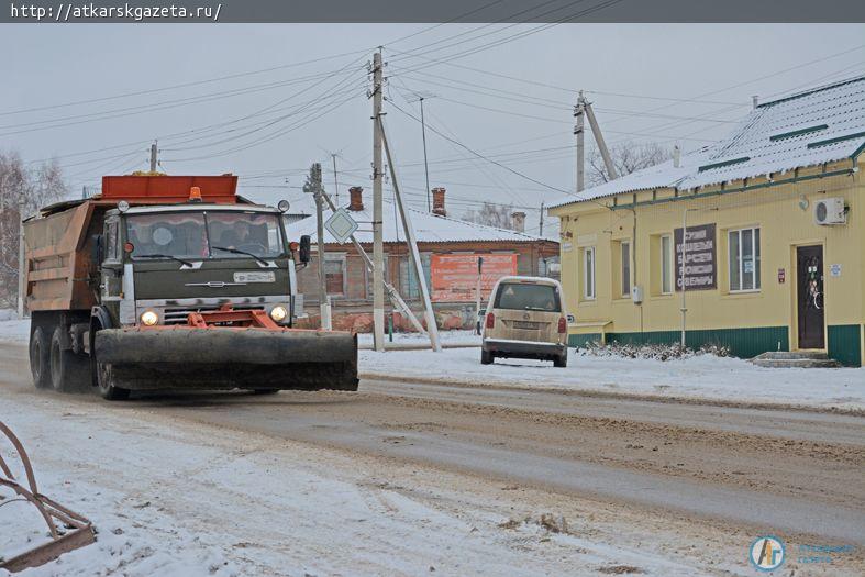 15-минутный снегопад накрыл город белым пушистым покрывалом (ФОТОРЕПОРТАЖ)