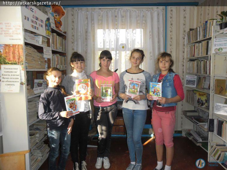 16 новых детских книг подарил Языковской библиотеке Алексей СЕЛЮК