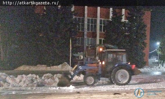 400 кубов снега вывезено с городских улиц