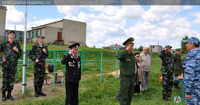 44 парня вернулись домой после пятидневных испытаний (ФОТОРЕПОРТАЖ)