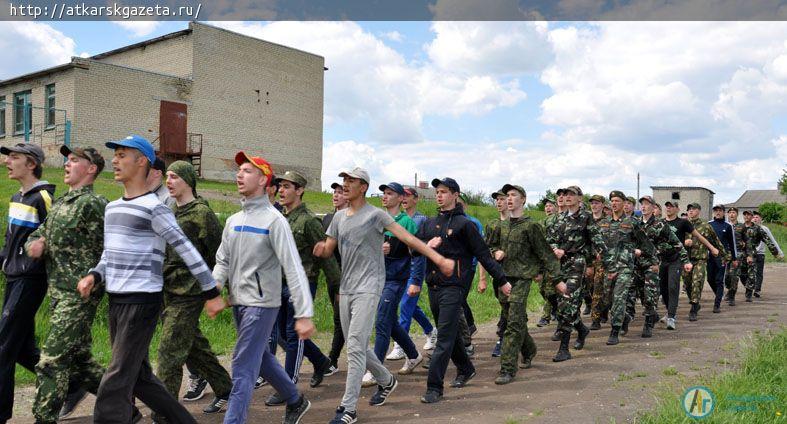 44 парня вернулись домой после пятидневных испытаний (ФОТОРЕПОРТАЖ)