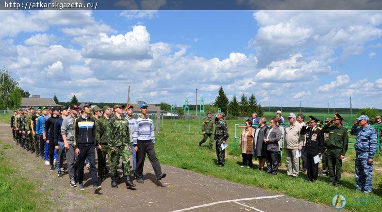 44 парня вернулись домой после пятидневных испытаний (ФОТОРЕПОРТАЖ)