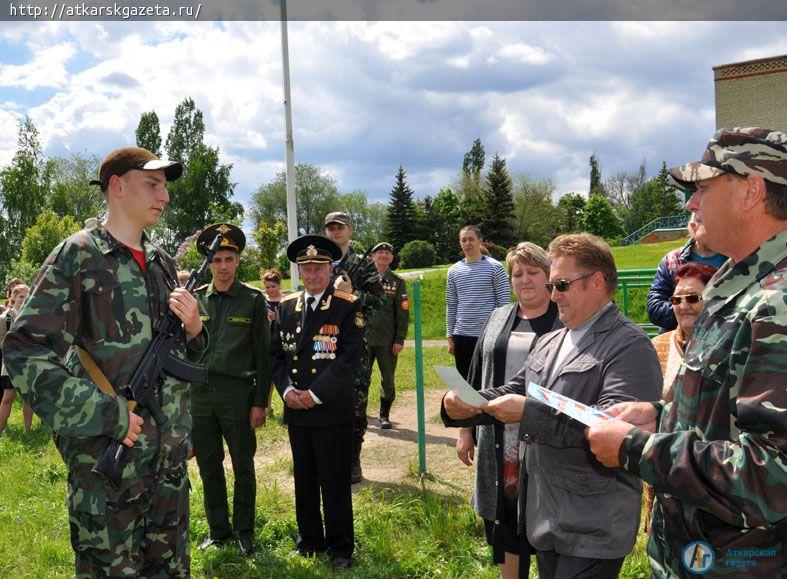 44 парня вернулись домой после пятидневных испытаний (ФОТОРЕПОРТАЖ)