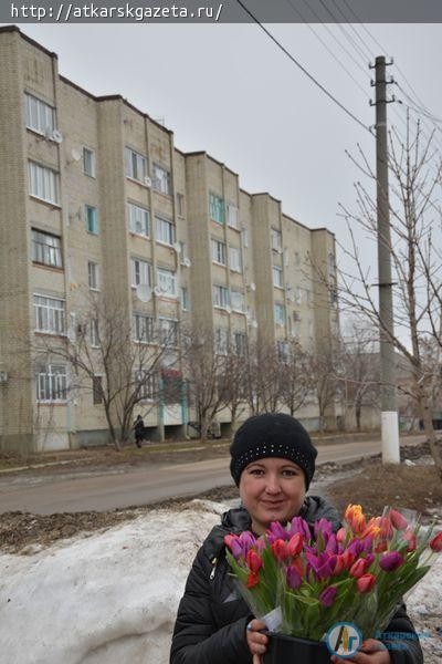«АГ» поздравляет аткарчанок с Международным женским днем! (ФОТО)