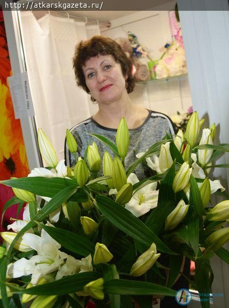 «АГ» поздравляет аткарчанок с Международным женским днем! (ФОТО)