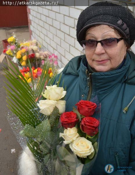 «АГ» поздравляет аткарчанок с Международным женским днем! (ФОТО)