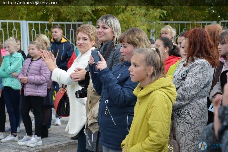 Академия танца "зажигала" в Аткарске (ФОТО и ВИДЕО)