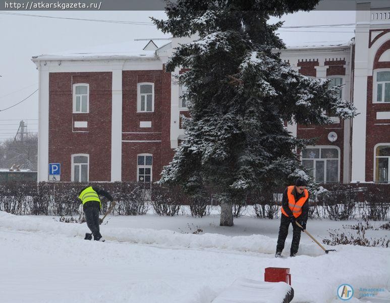 Андрей МАТВЕЕВ проконтролировал ход снегоуборочных работ в  Аткарске (ФОТО)