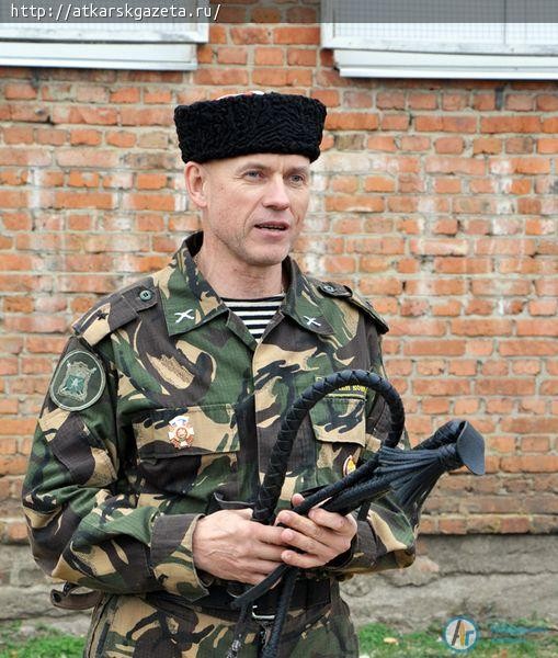 Аткарчан научили правильно рубить шашкой (ФОТО)