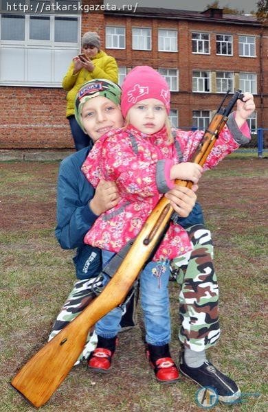 Аткарчан научили правильно рубить шашкой (ФОТО)