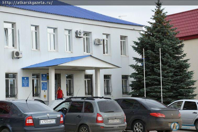 Аткарчан призывают оплатить транспортный и земельный налоги