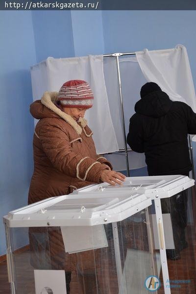 Аткарчане идут на выборы в знак единения со всей страной