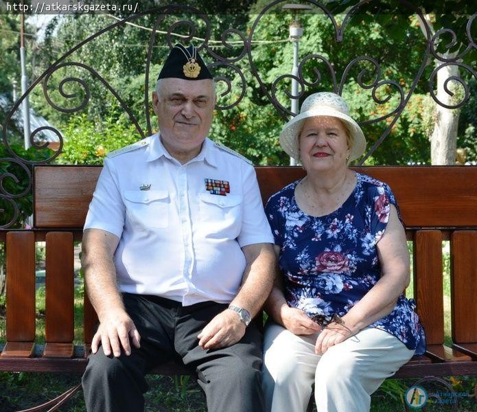 Аткарчане отмечают день Военно-морского флота (фоторепортаж)