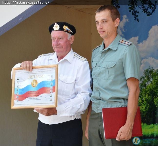 Аткарчане отмечают день Военно-морского флота (фоторепортаж)