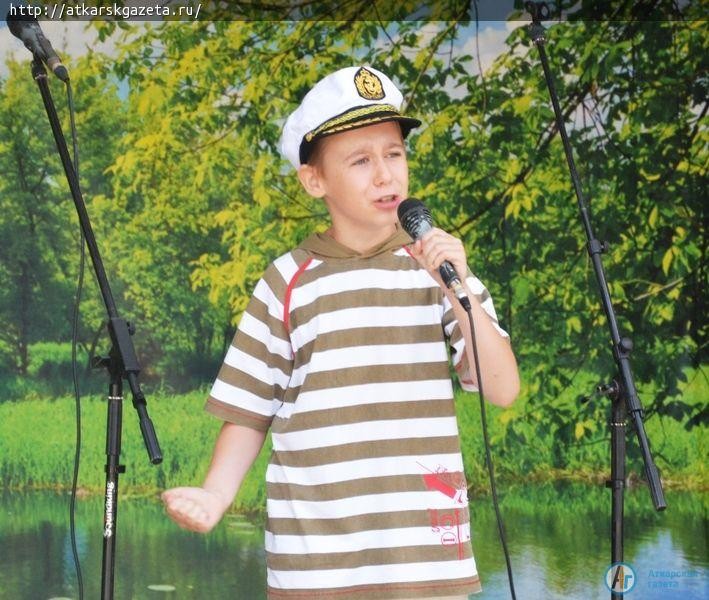 Аткарчане отмечают день Военно-морского флота (фоторепортаж)