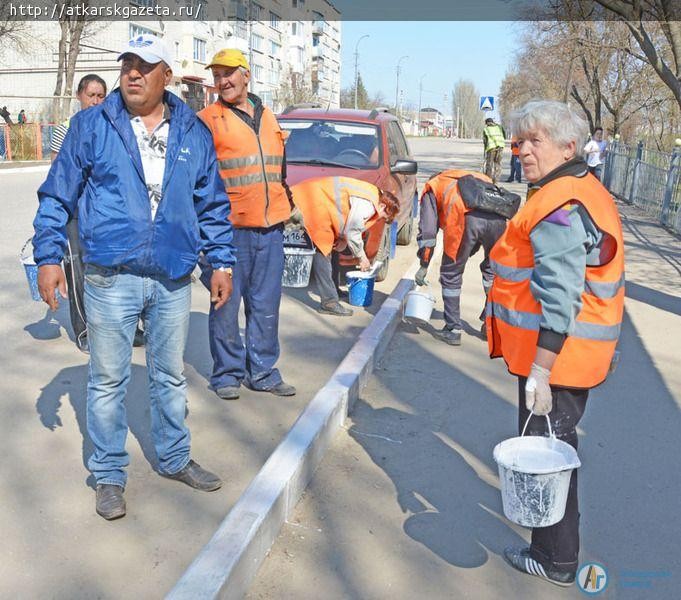 Аткарск к Первомаю примет торжественный вид