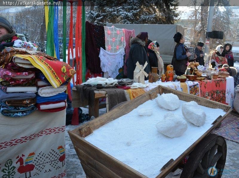 Аткарская делегация приняла участие в праздновании 80-летия области (ФОТО)