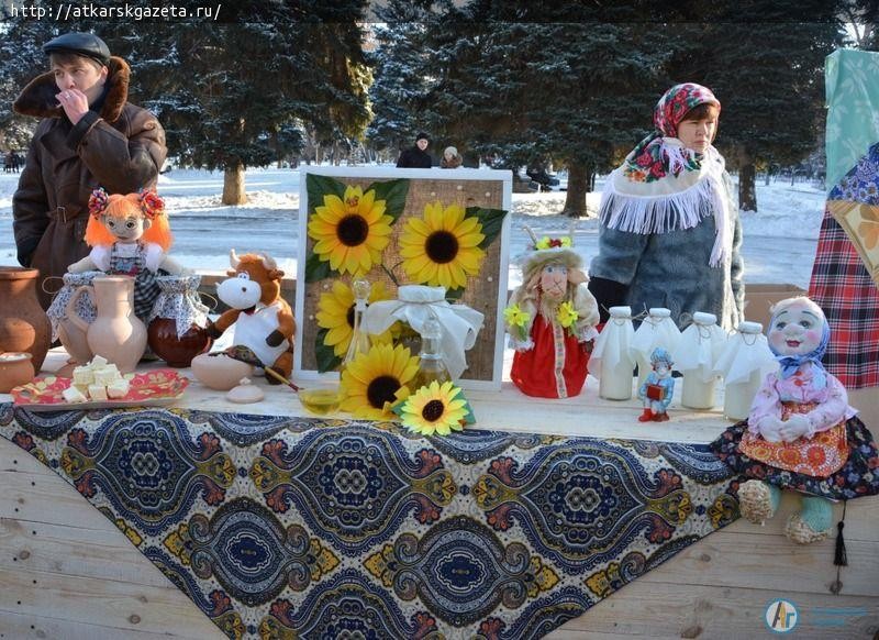 Аткарская делегация приняла участие в праздновании 80-летия области (ФОТО)