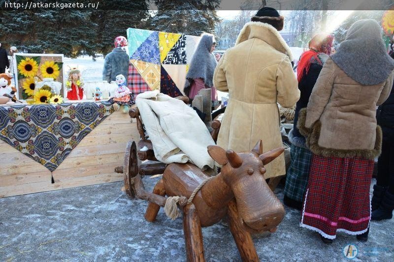Аткарская делегация приняла участие в праздновании 80-летия области (ФОТО)