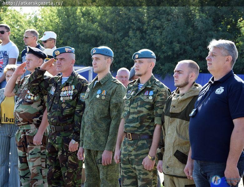 Аткарские школьники доказали право на ношение черных беретов морского пехотинца (ФОТО)
