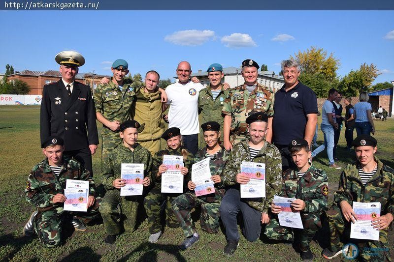 Аткарские школьники доказали право на ношение черных беретов морского пехотинца (ФОТО)