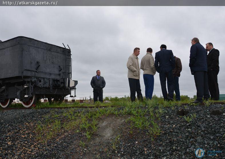 Аткарский паровоз ждет реставрации (ФОТО)