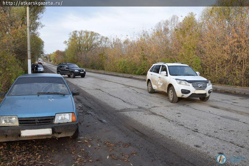 Авария на Телефонной стала причиной огромной пробки (ФОТО)