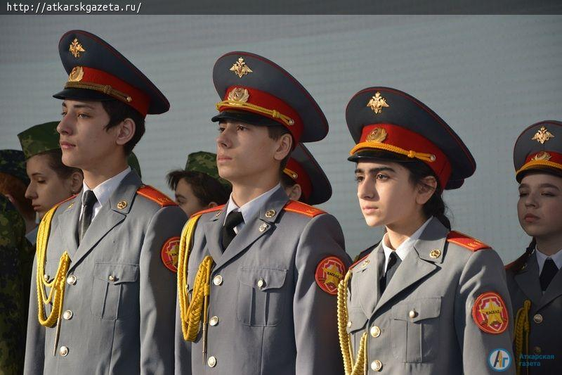 Юнармейцы школы №8 победили в районном смотре строя и песни (ФОТО)