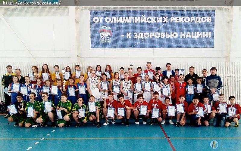 Юные баскетболисты провели весенние каникулы с пользой