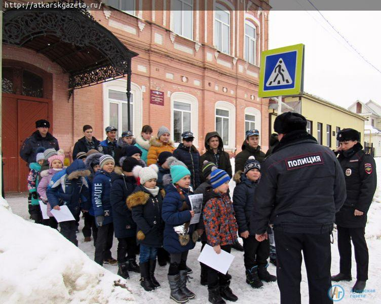 «Юные друзья полиции» пропагандировали световозвращающие элементы