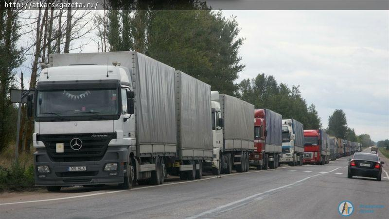 Минтранс РФ пошел на уступки водителям большегрузов