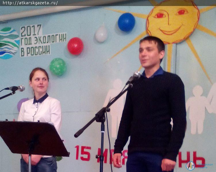 Многодетные семьи Большой Екатериновки поделились опытом счастья (ФОТО)
