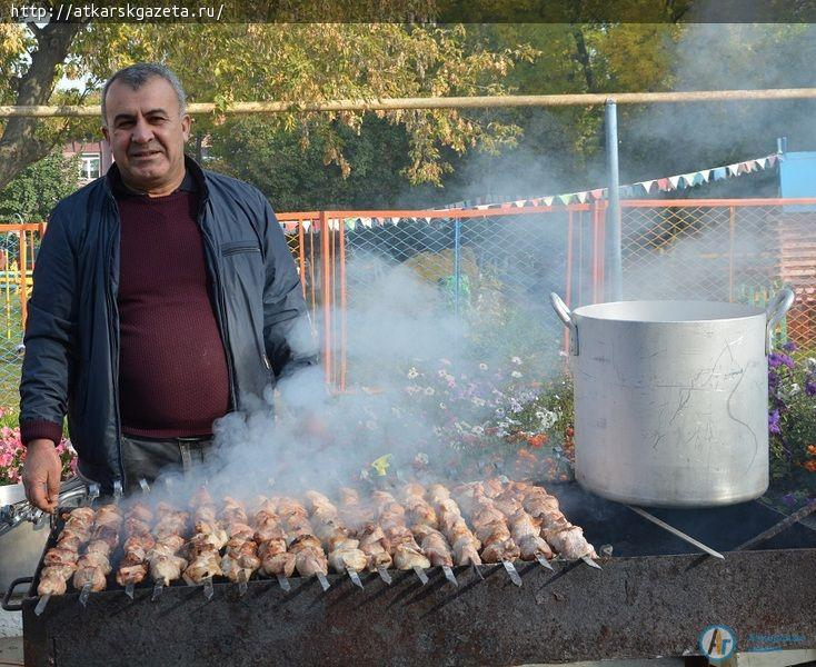 На аллеях городского парка было познавательно и весело