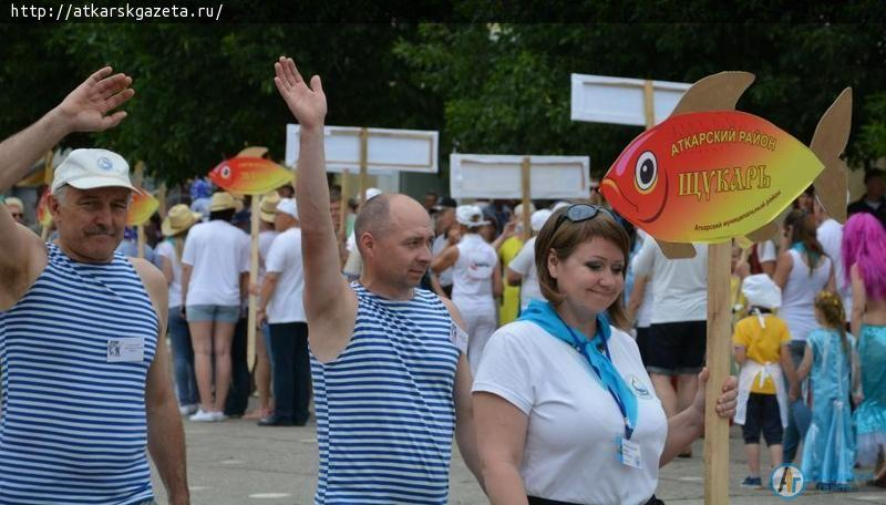 На фестивале ухи в Вольске успешно выступила команда аткарских «Щукарей» (ФОТО)