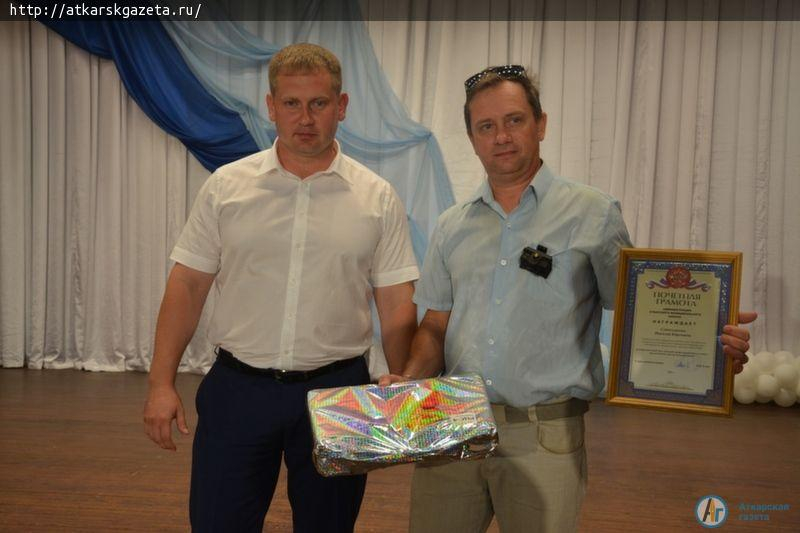 На празднике в честь Дня железнодорожника состоялась премьера песни (ФОТО)