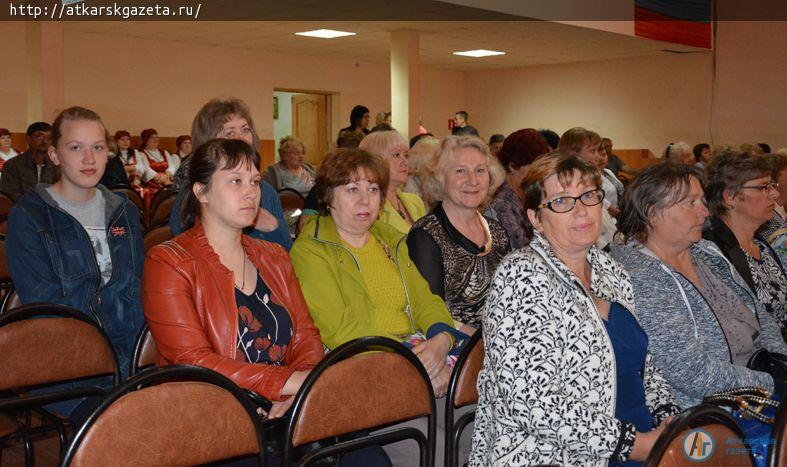 На сцене РКЦ бесплатно давали рецепты хорошего настроения (ФОТО)