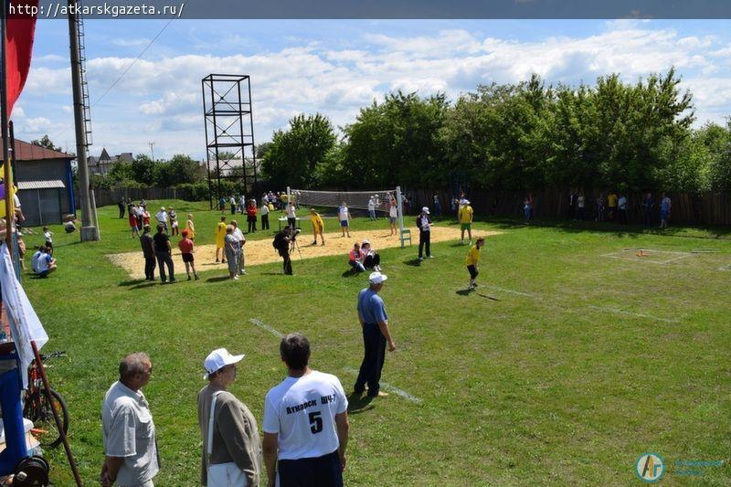 На стадионе «Локомотив» прошла спартакиада железнодорожников (ФОТО)