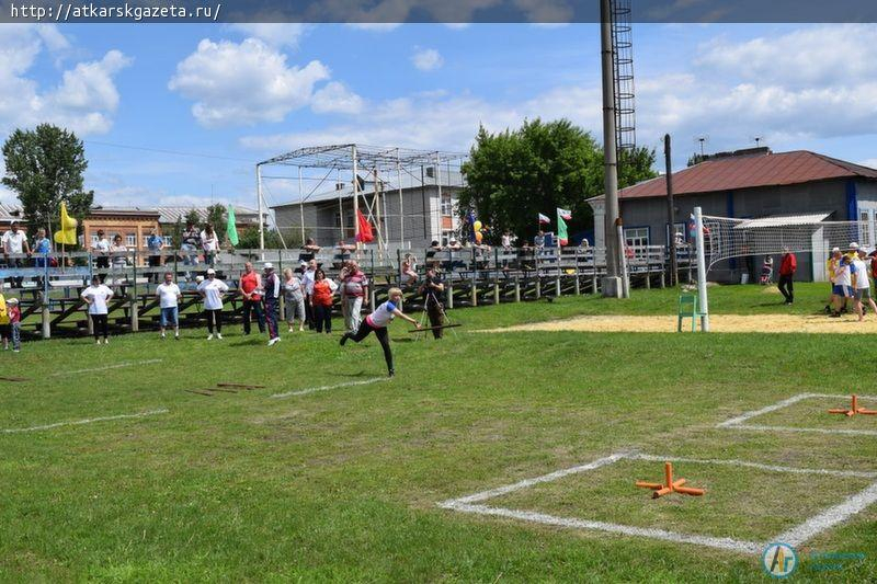 На стадионе «Локомотив» прошла спартакиада железнодорожников (ФОТО)