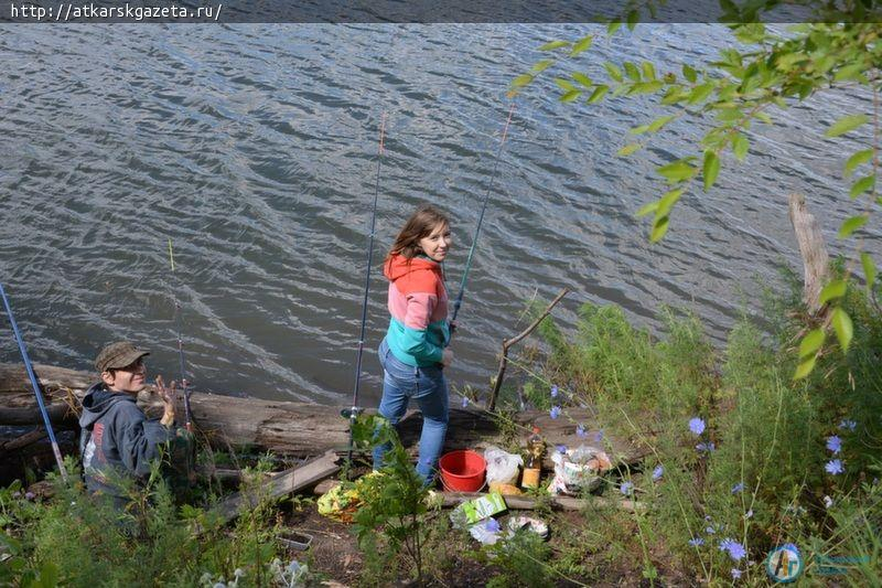 На Тургеневском пруду прошел десятый чемпионат по рыбной ловле (ФОТО)