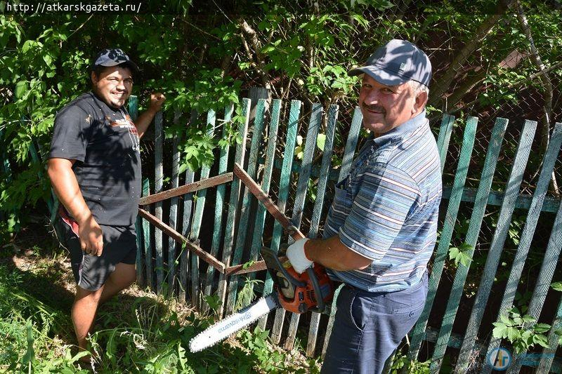 Начато благоустройство территории вокруг родника в Дегтярном овраге