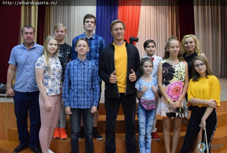 Накануне Дня кино в Аткарске прошел первый кастинг киностудии «Светозар»