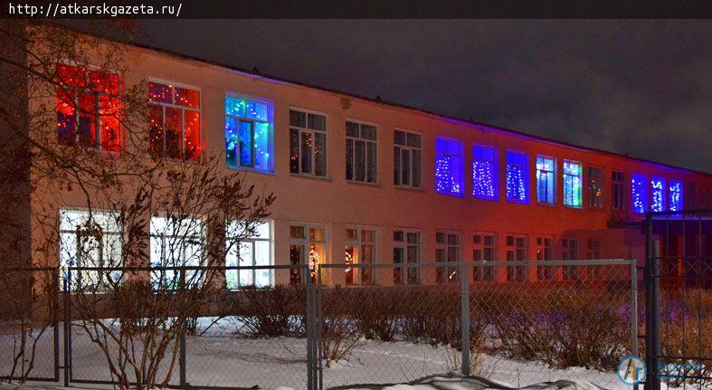 Новогодние пейзажи Аткарска создают праздничное настроение (Фоторепортаж)