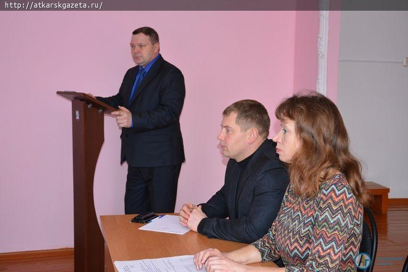 Общественники обсудили ремонт дорог и отлов бродячих собак (ФОТО)
