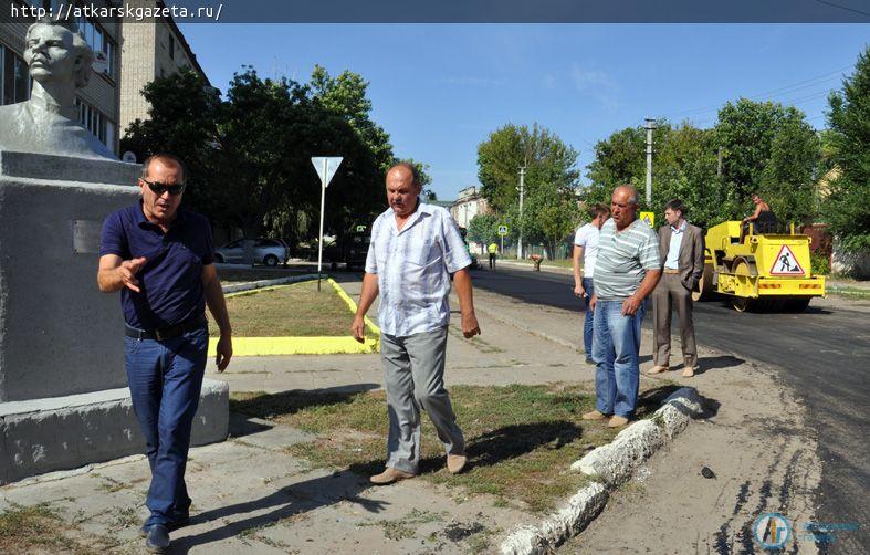 Общественный контроль обратил внимание на эстетику дорожных работ (ФОТО)