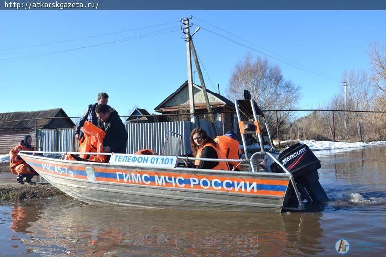 Паводок. Уровень воды на Аткаре близок к критической отметке (ФОТО)