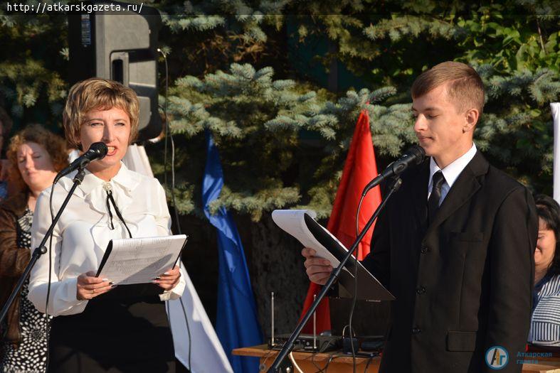 Первоклассники школы №8 нарисовали свои мечты (ФОТО)