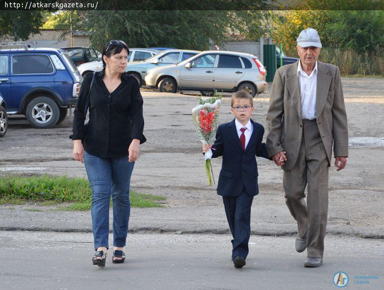 Первоклассники школы №8 нарисовали свои мечты (ФОТО)