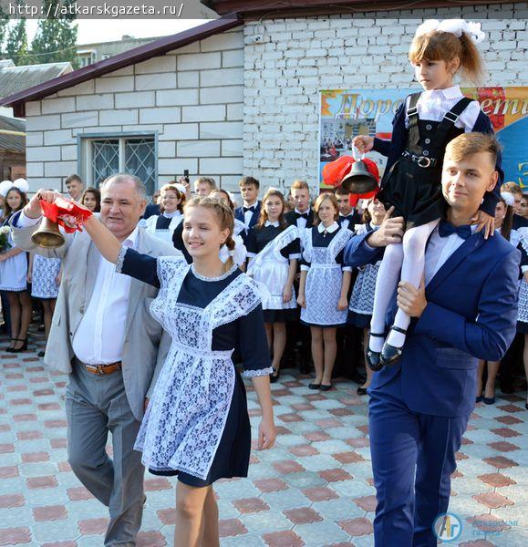 Первоклассники школы №8 нарисовали свои мечты (ФОТО)