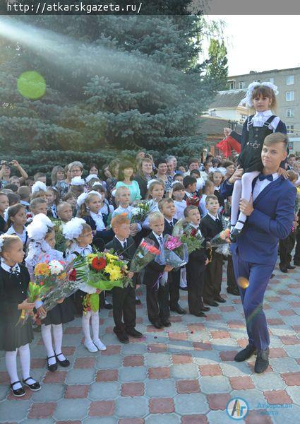 Первоклассники школы №8 нарисовали свои мечты (ФОТО)