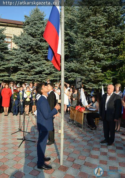 Первоклассники школы №8 нарисовали свои мечты (ФОТО)